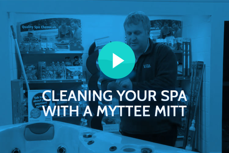 Cleaning your Spa with a Mytee Mitt